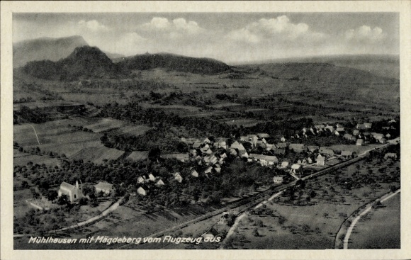 Ak Mühlhausen-Ehingen, Fliegeraufnahme mit dem Mägdeberg