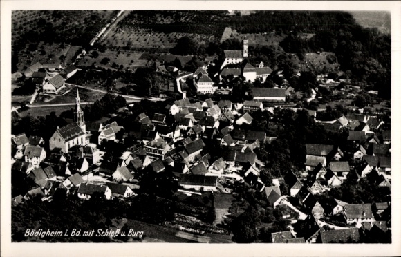 Ak Bödigheim Buchen in het Odenwald Baden, luchtfoto met kasteel en vesting
