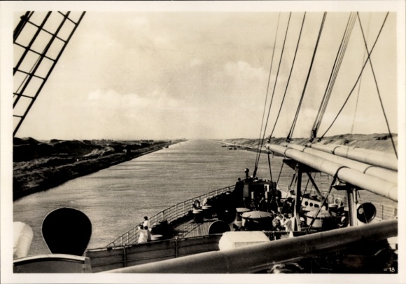 Photo Egypt, ship on the Suez Canal, January 1941