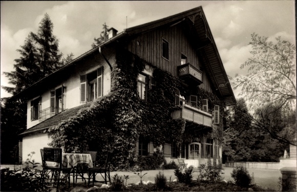 Postcard Bayerisch Gmain in the Berchtesgaden region of Upper Bavaria, children&#39;s sanatorium Haus Datzellehen