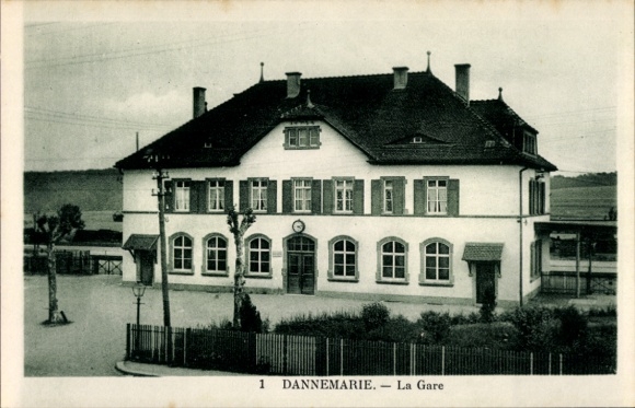 Postcard Dannemarie Dammerkirch Alsace Haut Rhin, train station