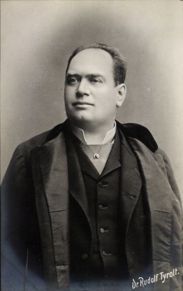 Foto Schauspieler und Schriftsteller Dr. Rudolf Tyrolt, Portrait