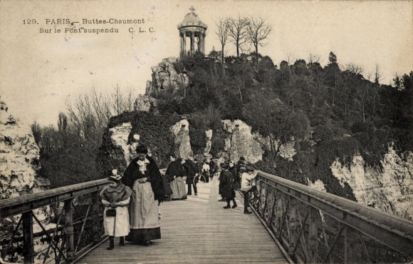Ansichtkaart Parijs XIX Buttes Chaumont, Sur le Pont opgeschort