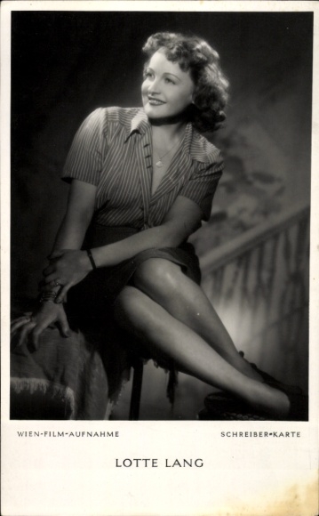 Ak Schauspielerin Lotte Lang, Portrait