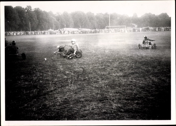 Photo Postcard Bad Oldesloe in Schleswig Holstein, Hako Polo motor hoes
