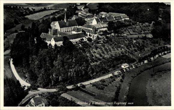 Postcard Solms an der Lahn Hessen, Princely Estate Kloster Altenberg, aerial photograph