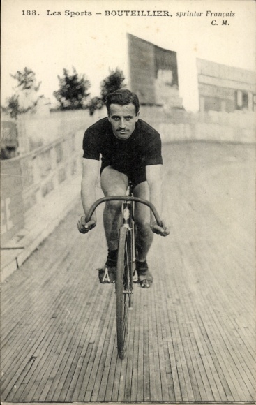 Ak Radrennfahrer Boutellier, Sprinter, Radrennbahn