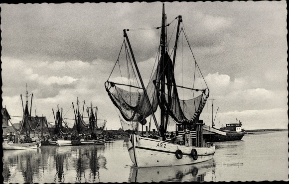 Postcard Greetsiel Krummhörn in East Frisia, fishing cutter