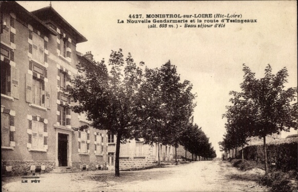 Ak Monistrol sur Loire Haut Loire, Nouvelle Gendarmerie, Route d'Yssingeaux
