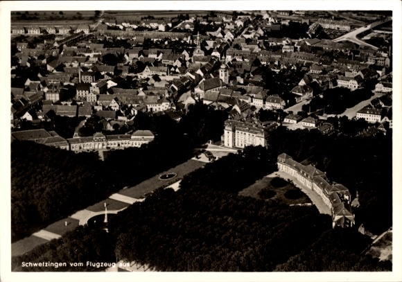Postcard Schwetzingen in Baden, aerial view of city view, beautiful architecture