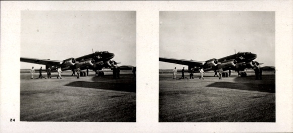 Stereo spatial image photo flying and winning No. 24, Focke Wulf Condor