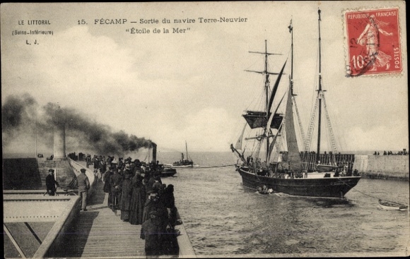 Ak Fécamp Seine Maritime, Schiff "Étoile de la Mer", Hafenanlage, Menschenmenge