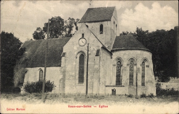 Postcard Vaux sur Seine Yvelines, church, clock