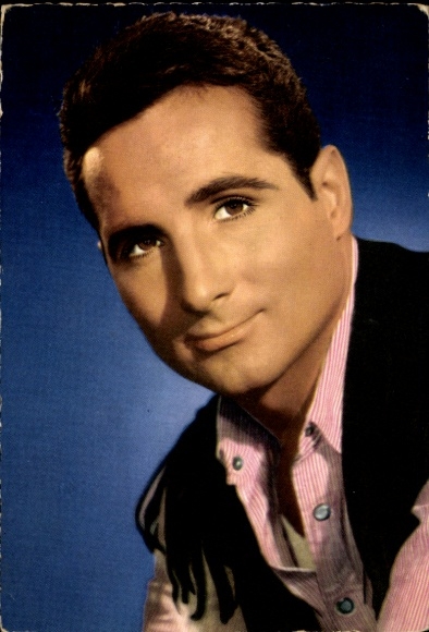 Postcard Singer and actor Freddy Quinn, portrait