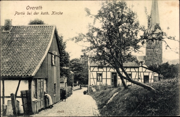 Postcard Overath in the Bergisches Land, lot with the Catholic Church