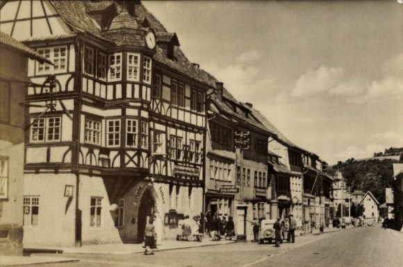 Postcard Wasungen in the Thuringian Forest, Town Hall, Street Section