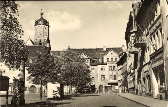 KP Neustadt an der Orla, plac przy rynku, sklepy