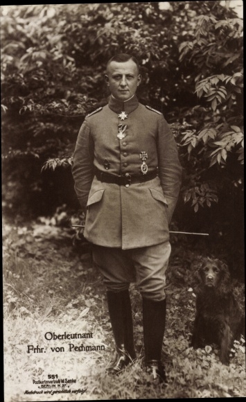 Ak Kampfflieger Oberleutnant Freiherr von Pechmann, Portrait, Hund, Sanke Nr. 551