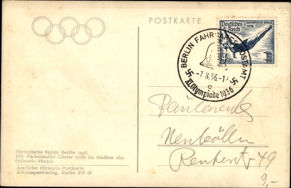 PC Berlin Reichssportfeld, Olympic Stadium, Olympics 1936, torch relay runner arrives in the stadium
