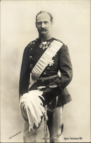 Postcard King Frederik VIII, King of Denmark