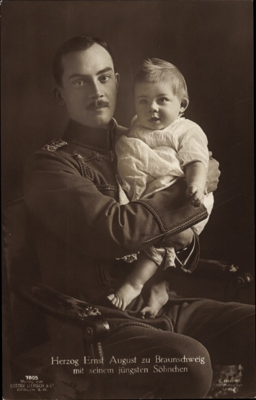 Ak Herzog Ernst August von Braunschweig mit jüngstem Sohn, Liersch 7805