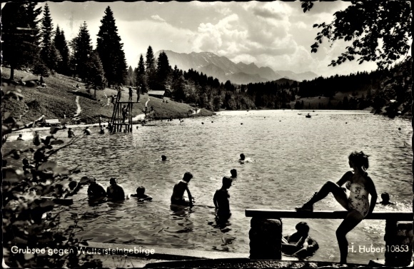 Postcard Krün in Upper Bavaria, Grubsee, swimming area, Wetterstein Mountains