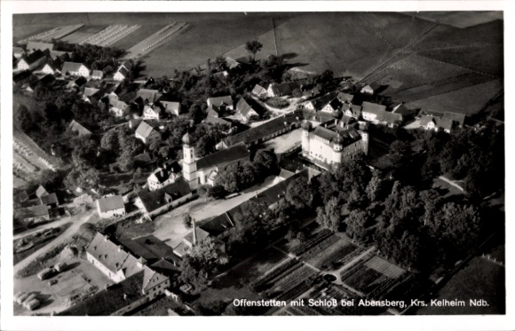 Ak Offenstetten Abensberg Niederbayern, Luftaufnahme Offenstetten, Schloss, Umgebung, Häuser