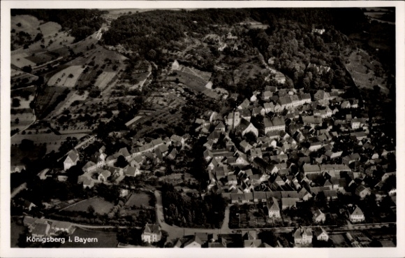 Ak Königsberg in Bayern Unterfranken, Luftaufnahme