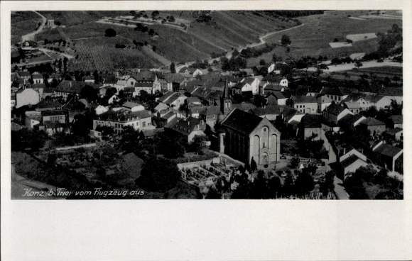Postcard Konz on the Moselle, aerial view of town, buildings, vineyards
