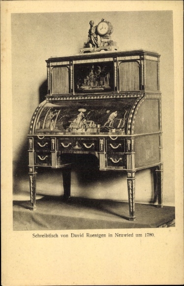 Desk by David Roentgen in Neuwied around 1780, Rococo, Royal Museum of Decorative Arts