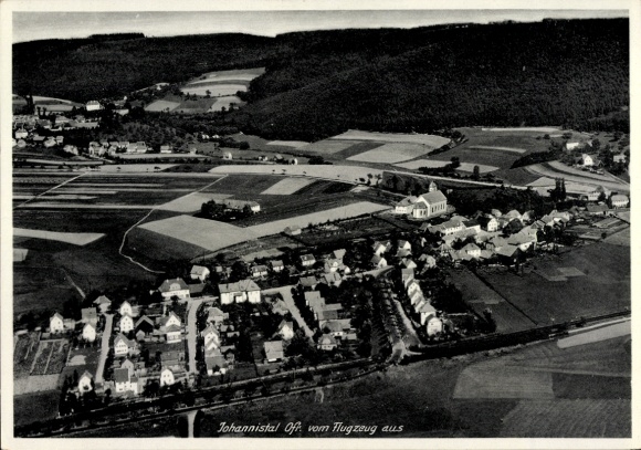 Ak Johannisthal Küps Oberfranken, Fliegeraufnahme