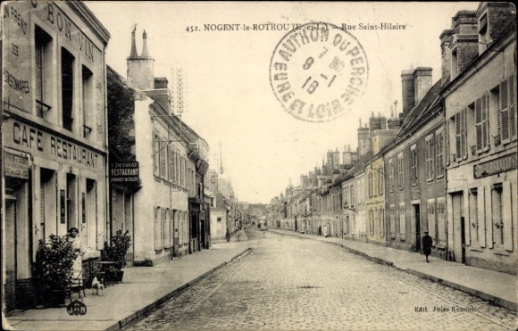 Postcard Nogent le Rotrou Eure et Loir, Rue Saint-Hilaire