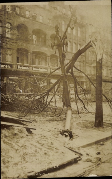 Photo Postcard Berlin, Spartacist Uprising 1919