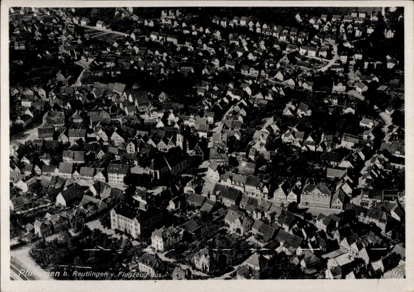 Postcard Reutlingen in Württemberg, aerial view of many roofs, labeled