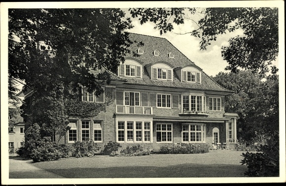 PC Hamburg Altona Nienstedten, Federal School Hochkamp of the DGB