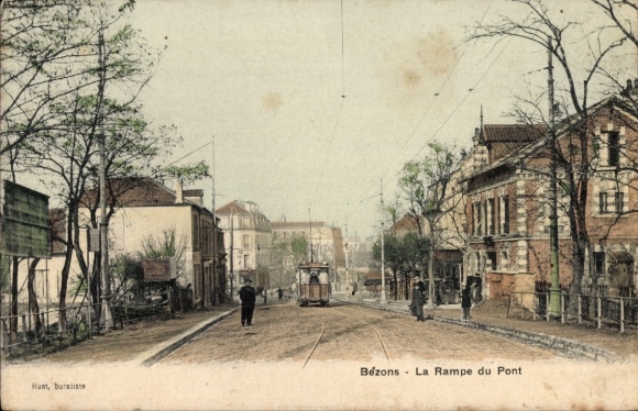 Postcard Le Val d'Oise de Bezon, La Rampe du Pont