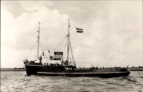 Ak sleepboot mt Witte Zee, L. Smit & Co