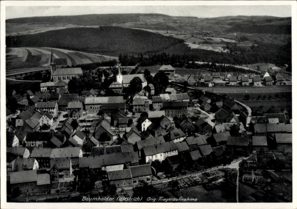 Ak Baumholder im Westrich, luchtfoto van kerk, huizen, landschap