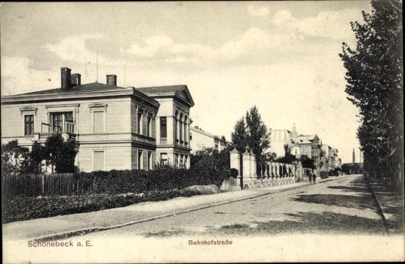 Postcard Schönebeck on the Elbe in the Salzland district, residential buildings on Bahnhofstrasse