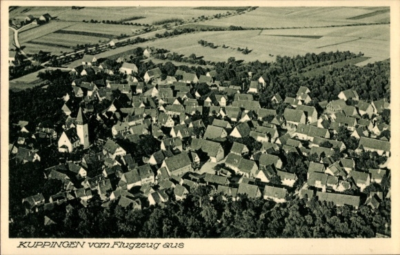 KP Kuppingen Herrenberg w Wirtembergii, zdjęcie lotnicze, widok domów, kościoła, pól