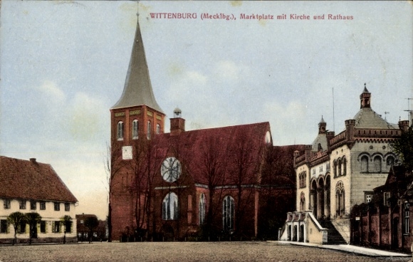 Postcard Wittenburg in Mecklenburg, market square, church, town hall