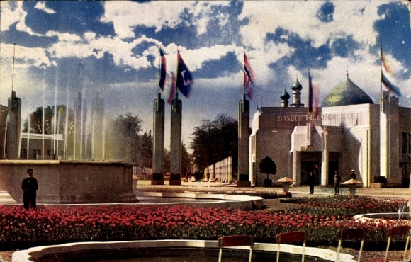 Postcard Antwerp Antwerp Flanders, International Exhibition 1930, View of a fountain