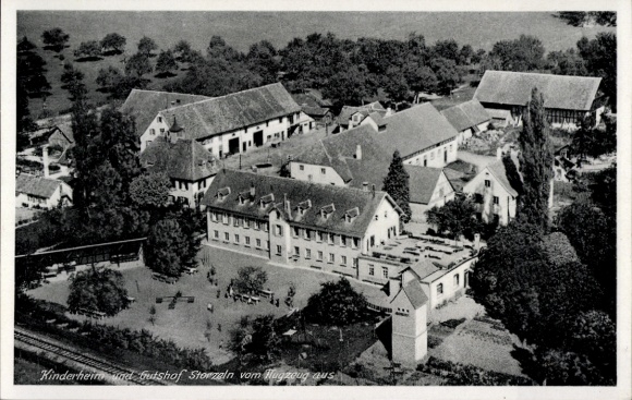 Ak Storzeln Hilzingen im Hegau, Kinderheim, Gutshof, Fliegeraufnahme