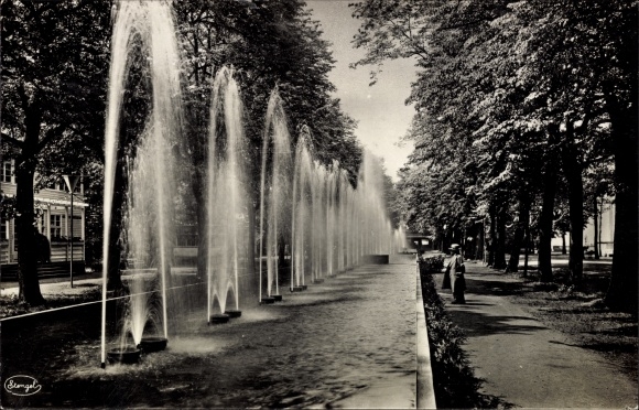 KP Drezno, Międzynarodowa Wystawa Higieny 1930, fontanny, Hundertbrunnenstrasse