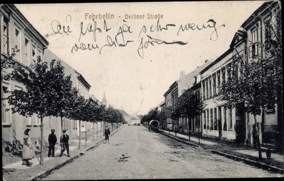 Postcard Fehrbellin in Brandenburg, Berliner Strasse