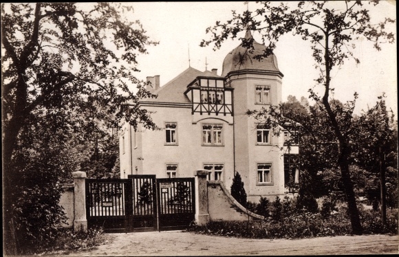Postcard Kreischa in the Ore Mountains, Sanatorium, Park Villa