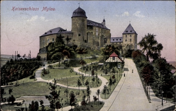 Ak Mylau Reichenbach im Vogtland, Kaiserschloss  beeindruckendes Schloss, Garten und Pfad sich...