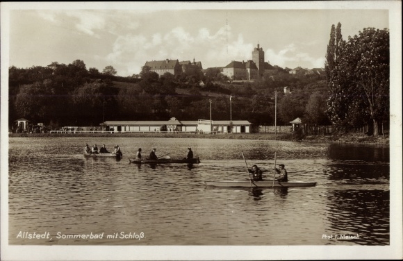 Ak Allstedt in Saksen-Anhalt, zomerzwembad met kasteel