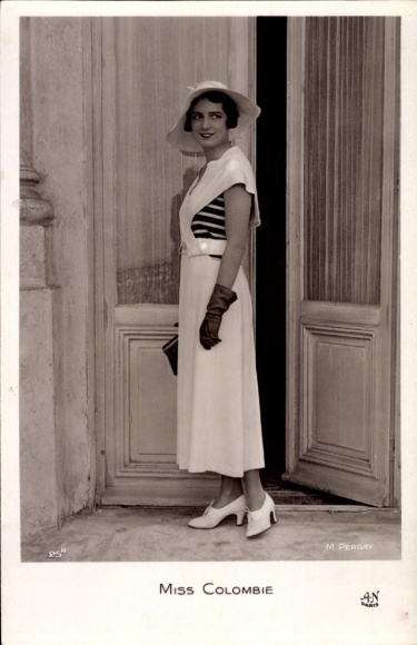 Photo Postcard Miss Colombia, portrait in dress with hat