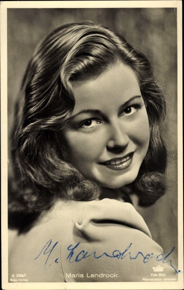 Postcard actress Maria Landrock, portrait, Ross Verlag 3309/1, autograph